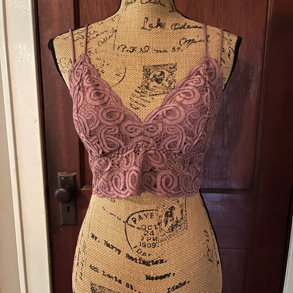 PINK Victoria's Secret Pink and Purple Lace Bra